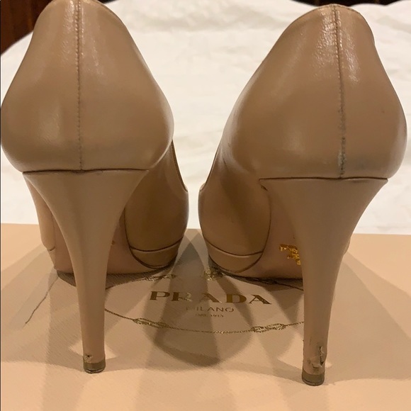 Prada ‘Carpeto’ basic nude pumps (used) - Picture 2 of 7